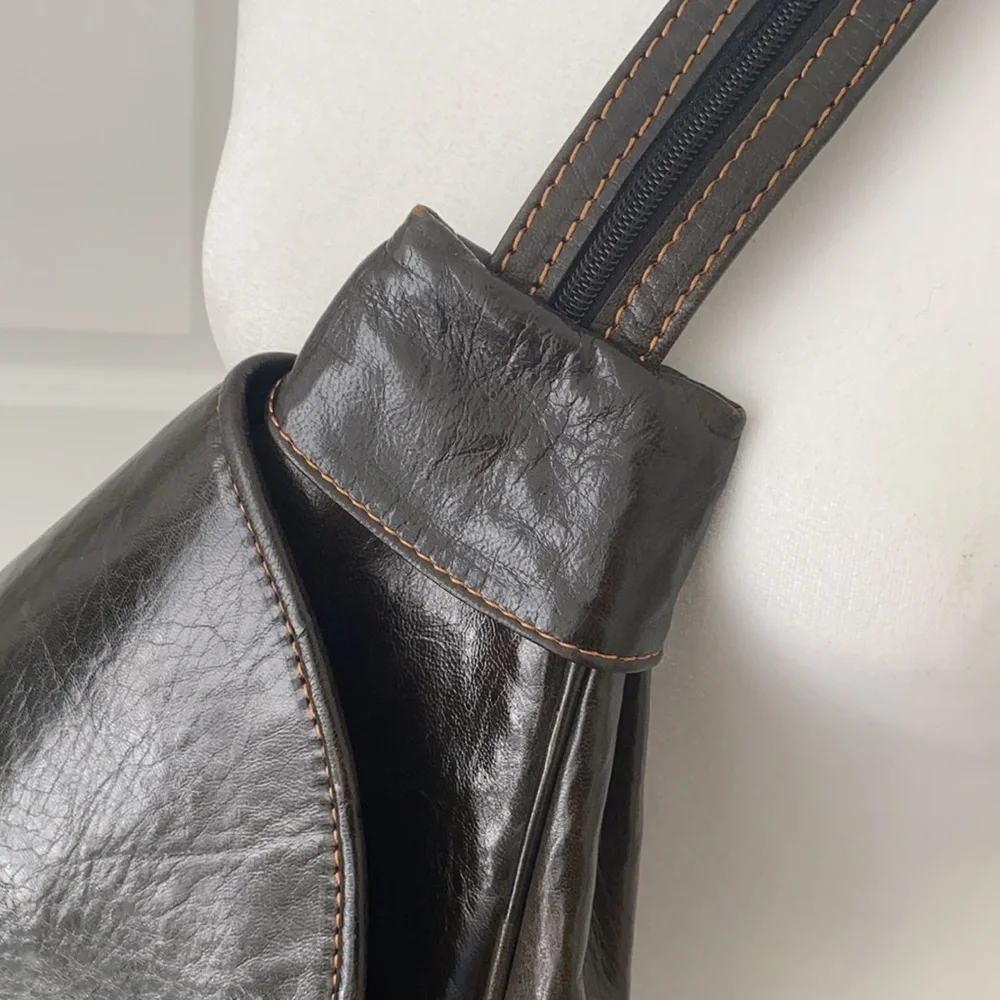 Leather Backpack - Picture 5 of 8